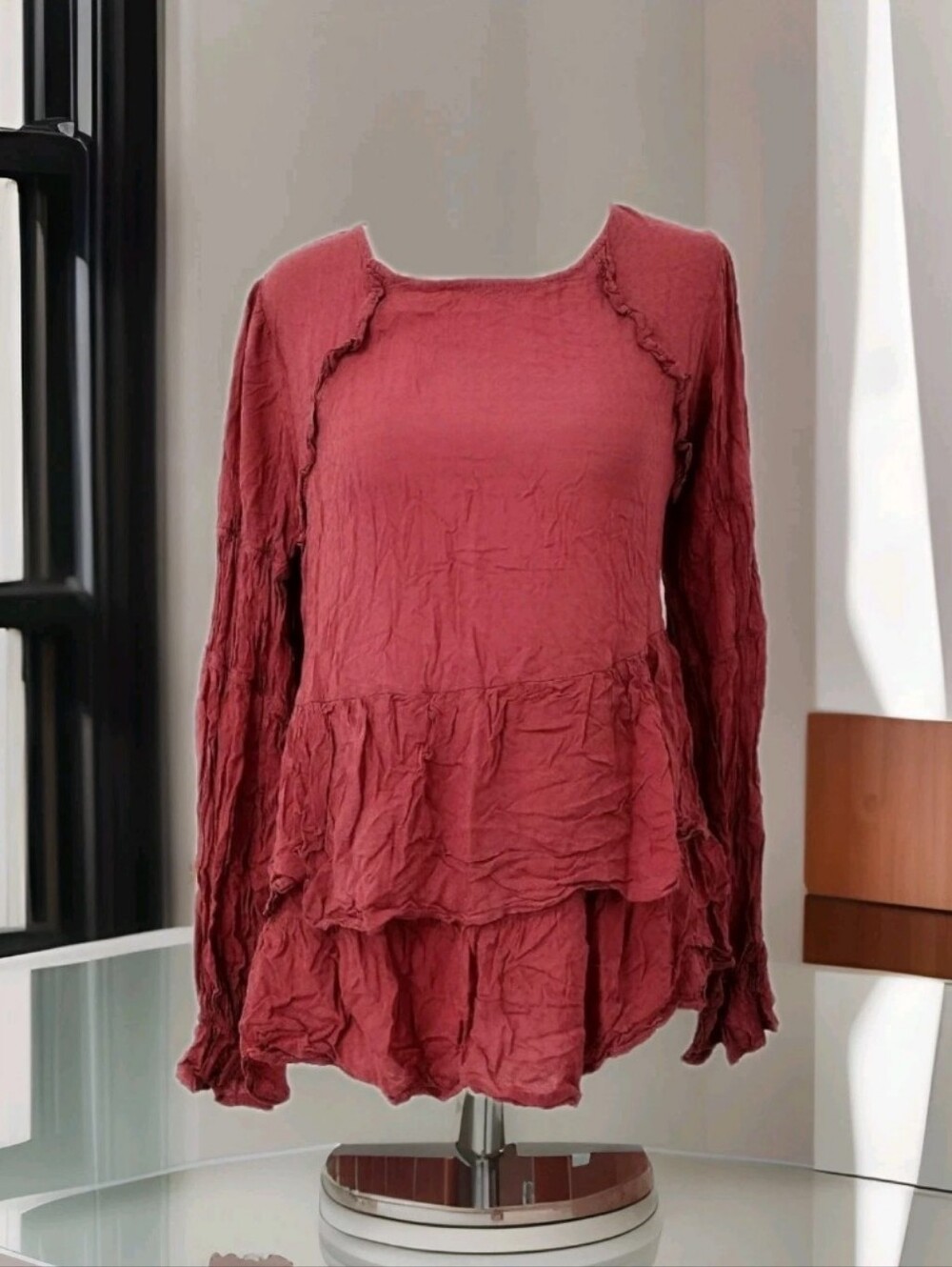 Taylor & Sage Rust Red Tiered Crinkle Long-Sleeve Tunic